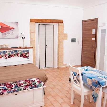 Xenia - Il Vicoletto Delle Dee Villa Syracuse ภายนอก รูปภาพ